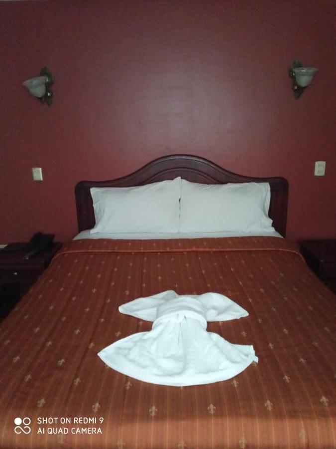 Hotel Prado Internacional Лоха Экстерьер фото