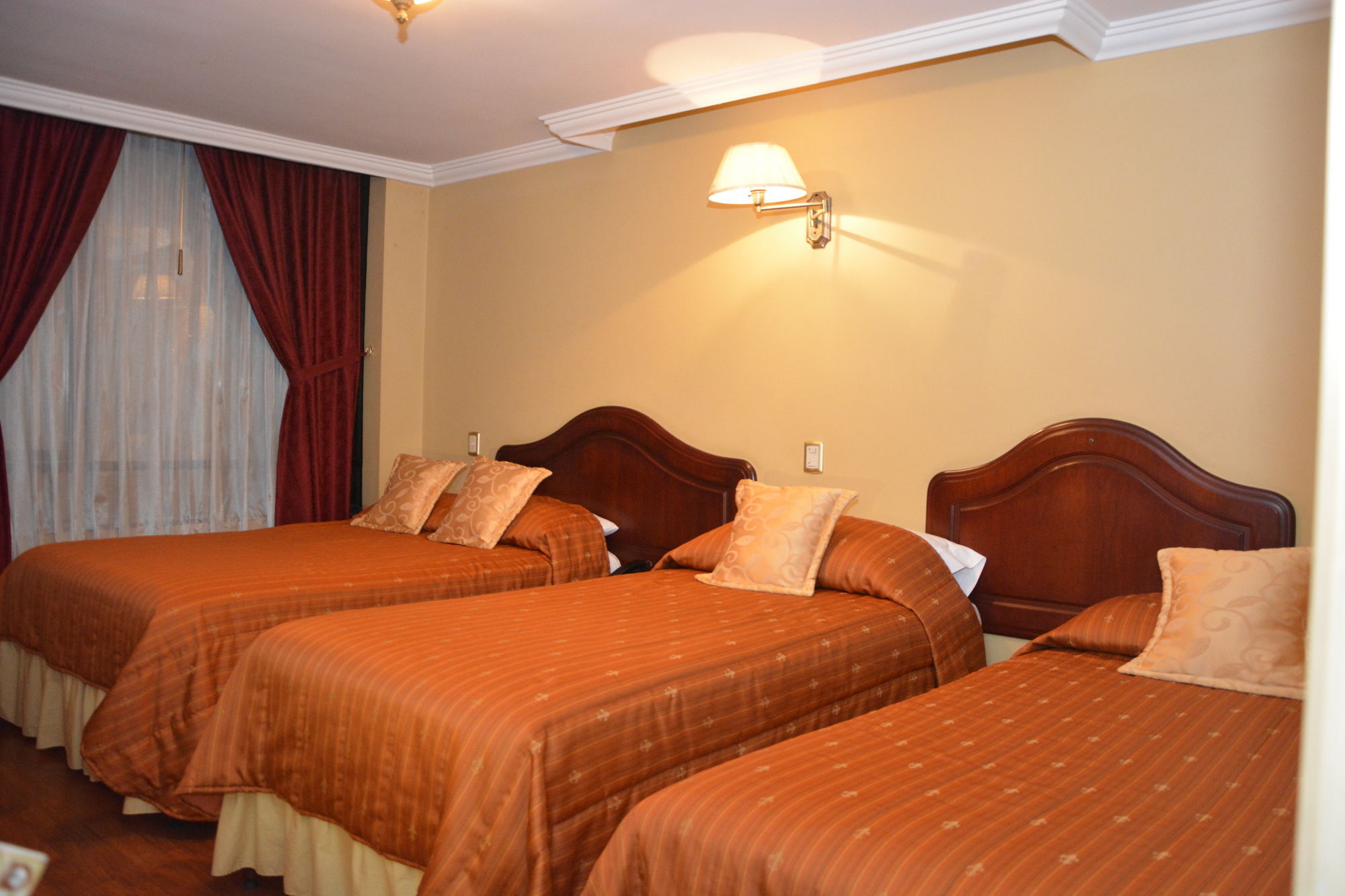 Hotel Prado Internacional Лоха Экстерьер фото